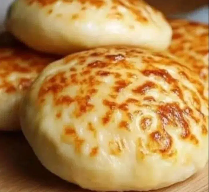 Keto Bread — Soft, Low-Carb Loaf You’ll Love 8 Step-by-step guide to making Keto Bread for low-carb diets